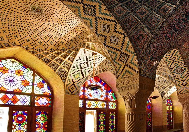 Kulinarisches PERSIEN – Eine Entdeckungsreise mit allen Sinnen  • Termine: März bis November 2026 • Reisepreis: ab € 2.875,-